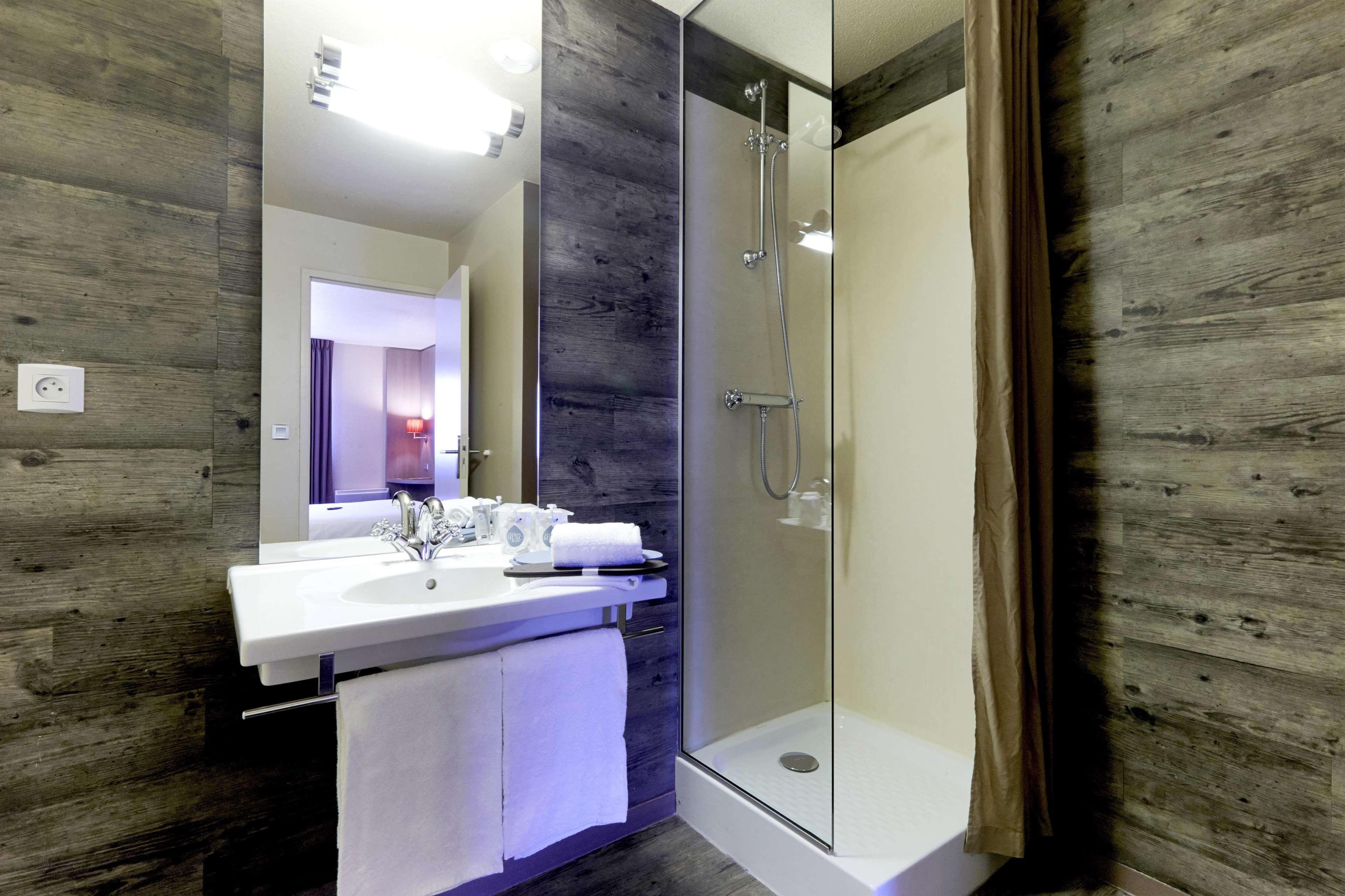 Hotel Brit Essentiel