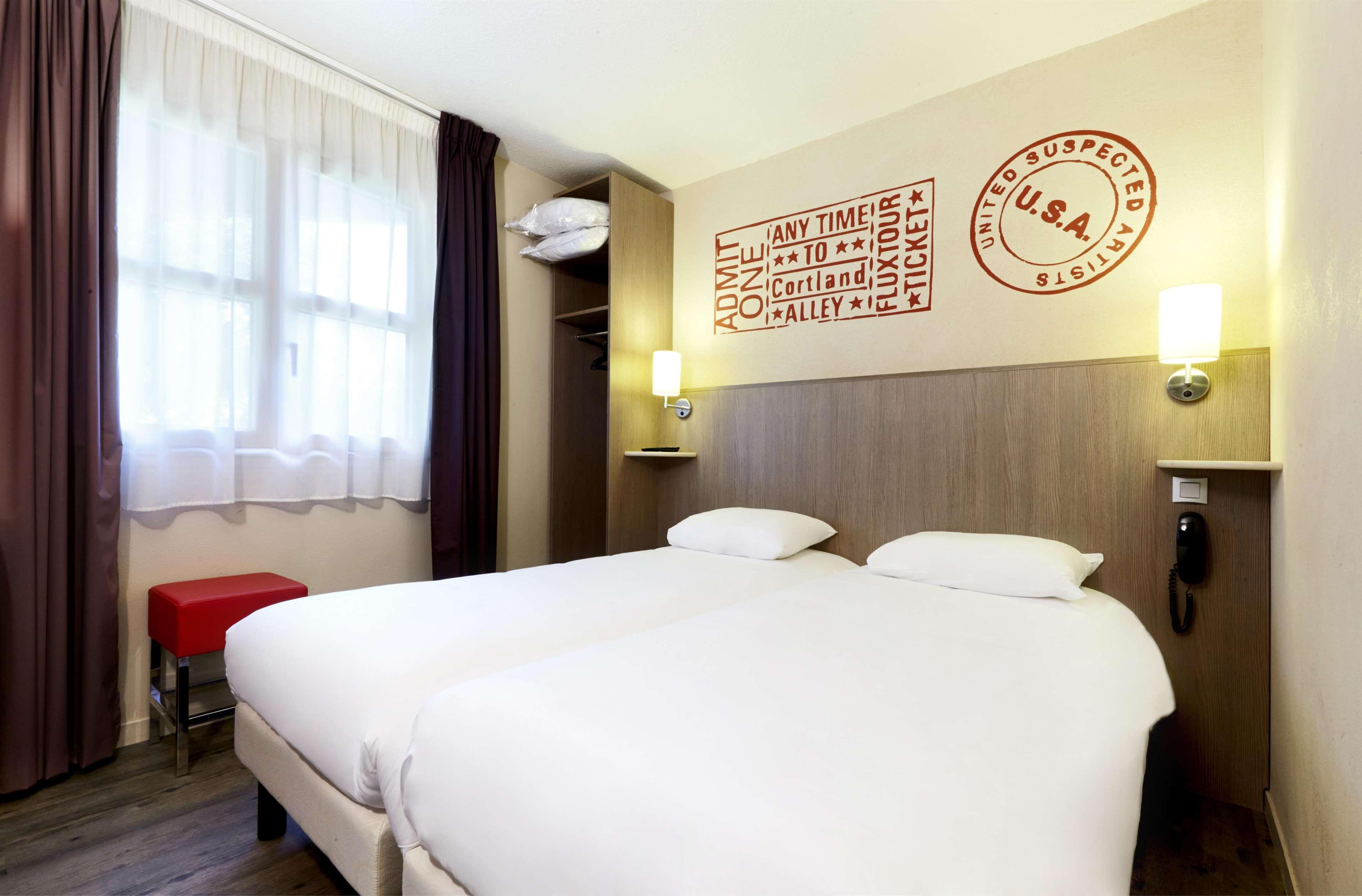 Brit Essentiel Hotel 2*
