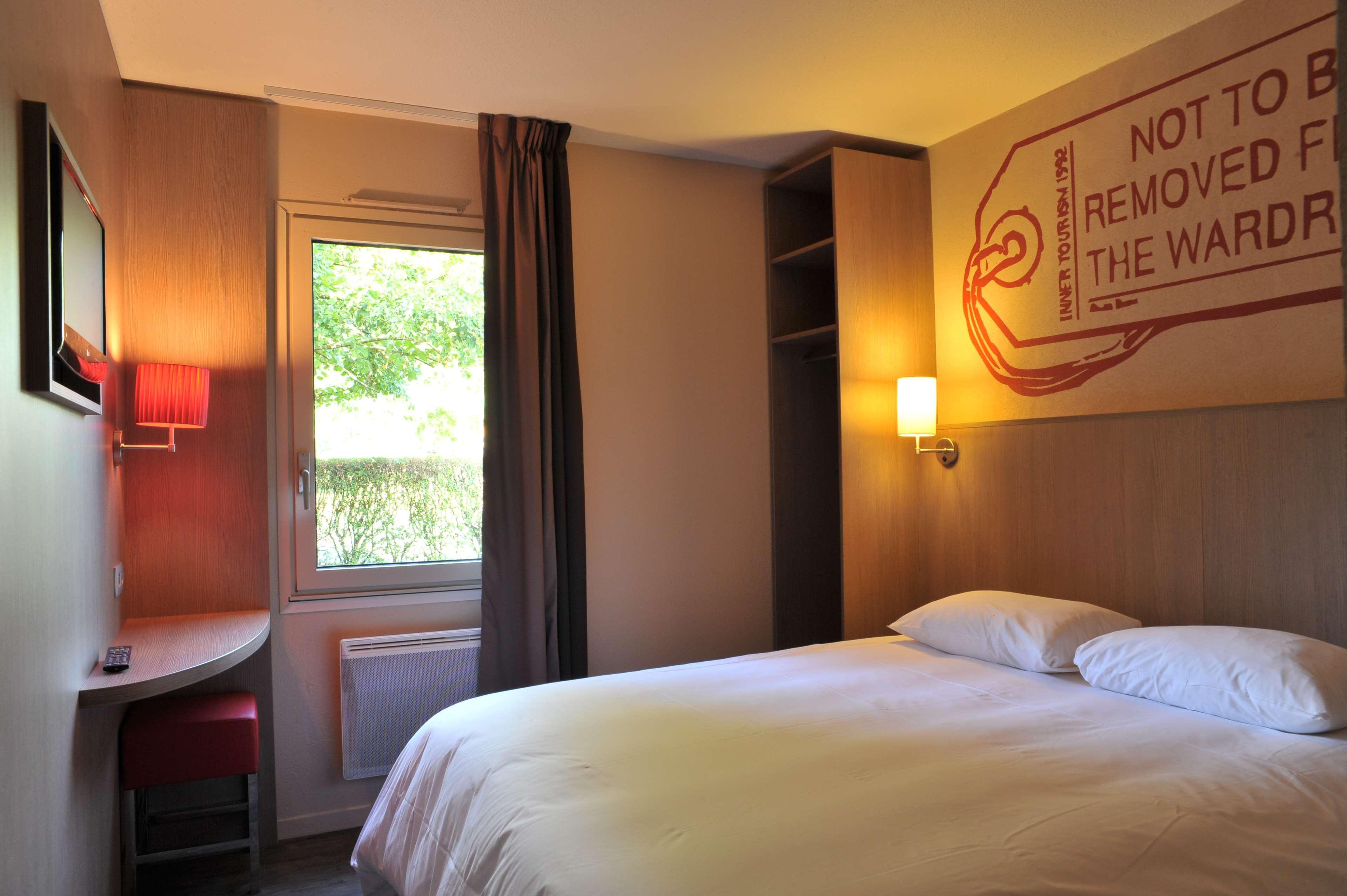 Brit Essentiel Hotel
